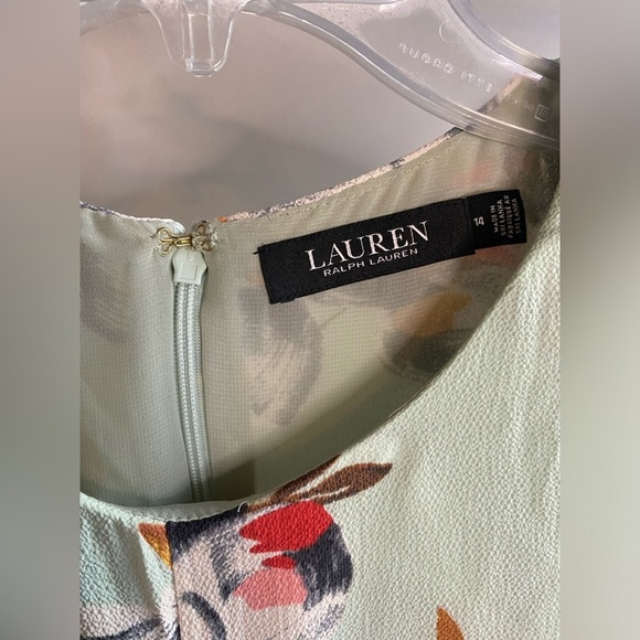 Lauren Ralph Lauren light sage green floral sleeveless crepe dress - Picture 4 of 9